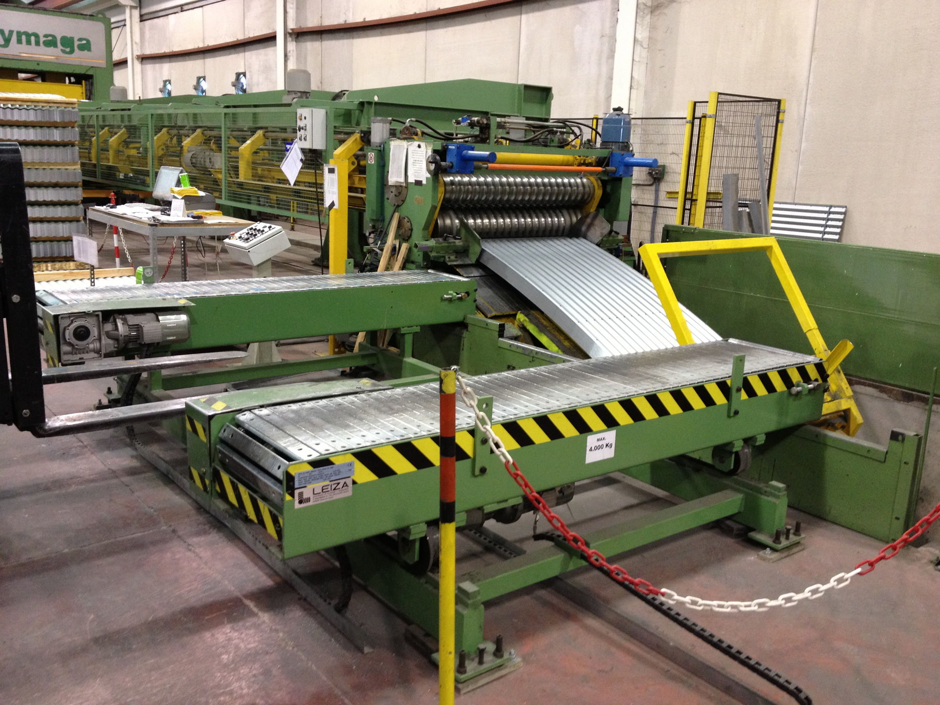 Design and production of slat conveyors. Both uniform design and V-shaped slat conveyors